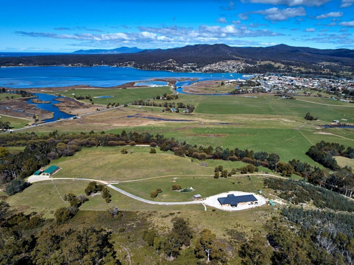 Отель George River Park Сент-Хеленс Экстерьер фото